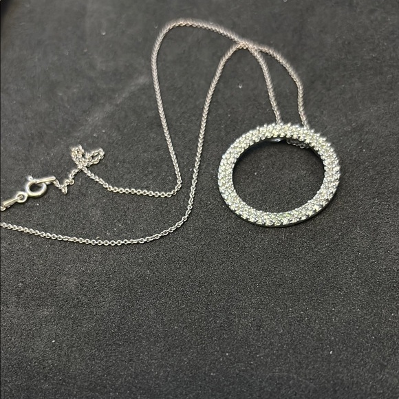 Sparkling 925 Sterling Silver   Rhinestone Circle Necklace - Picture 8 of 8